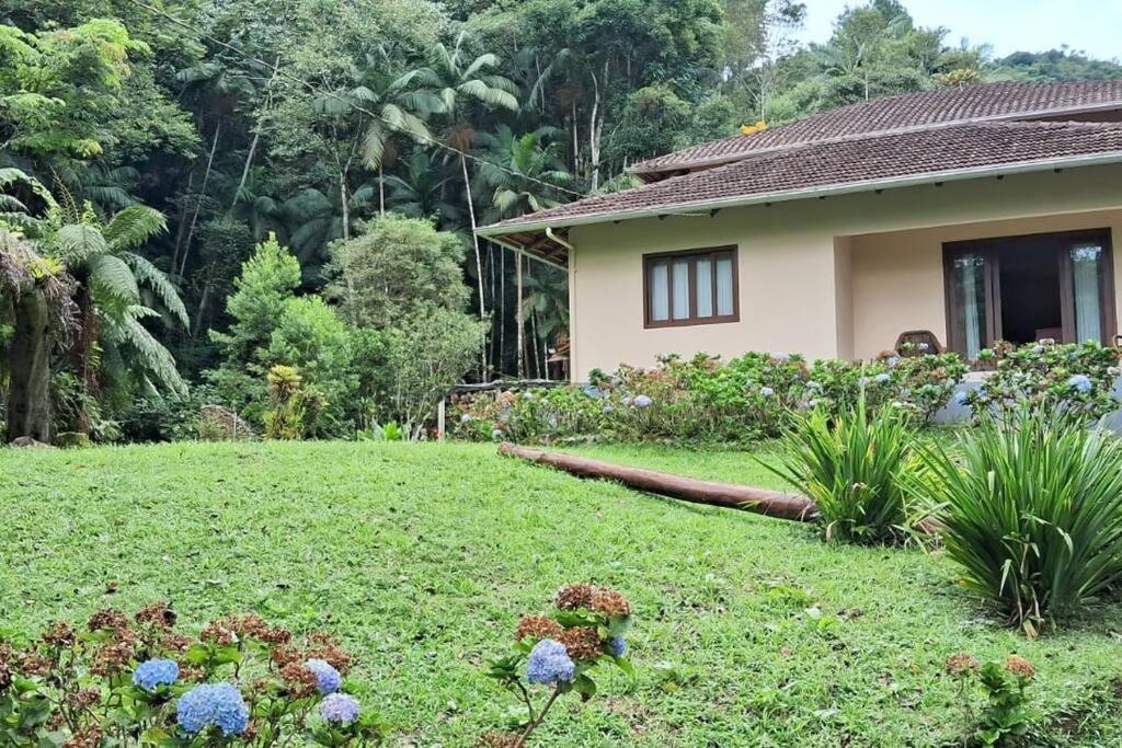 Sitio Som Das Aguas Benedito Novo Exterior photo